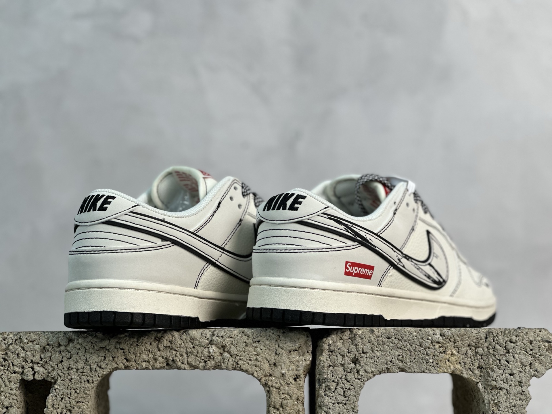 Nike Supreme Board Shoes M-l-s