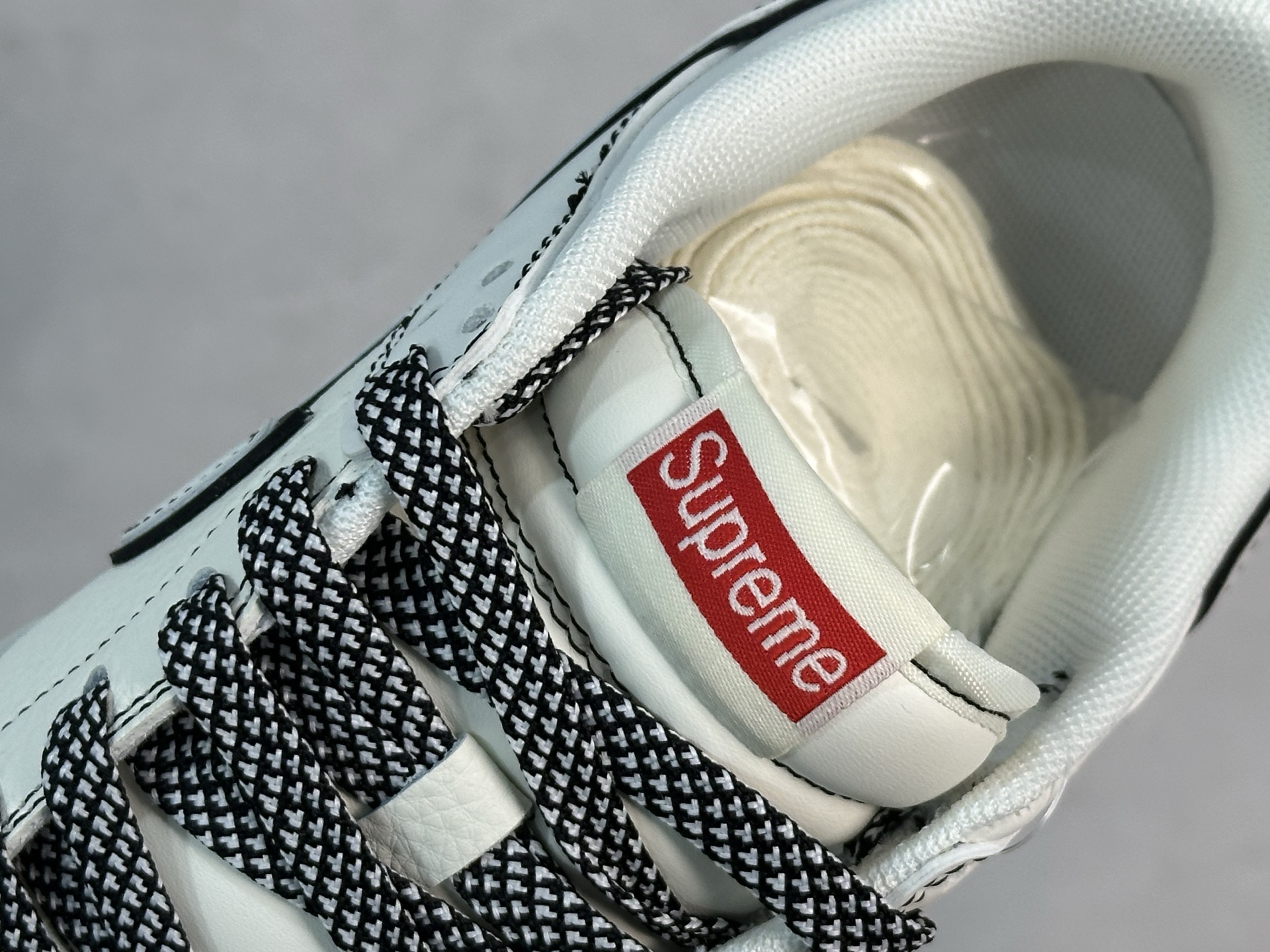 Nike Supreme Board Shoes M-l-s
