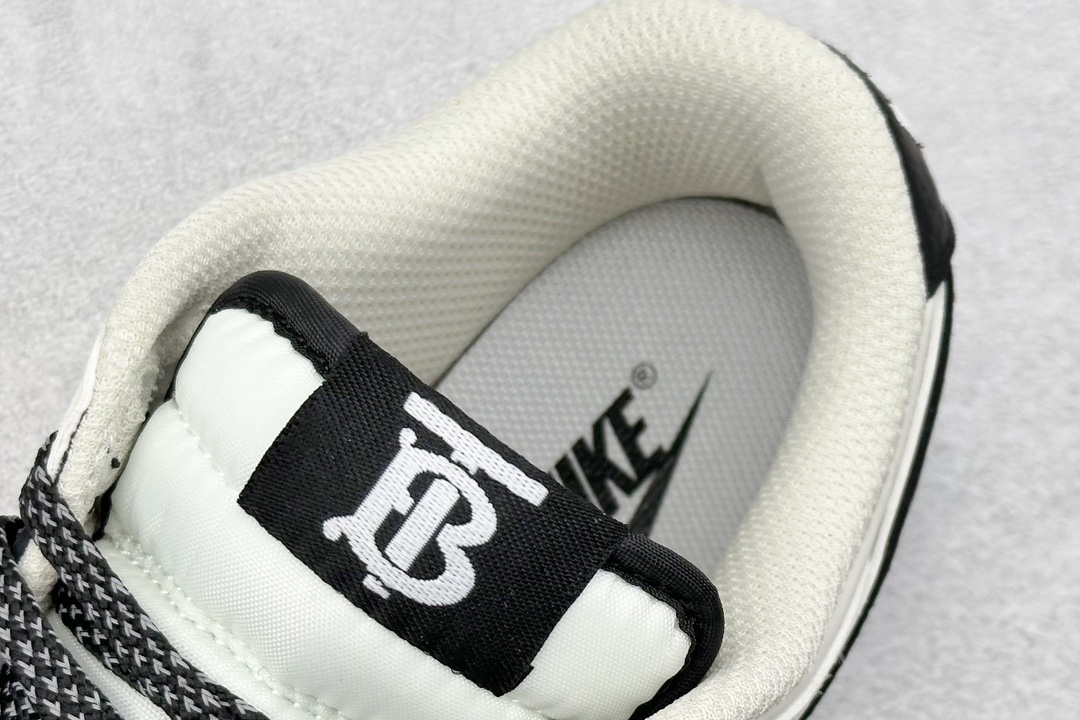 Burberry Nike Basic Shoes L-s