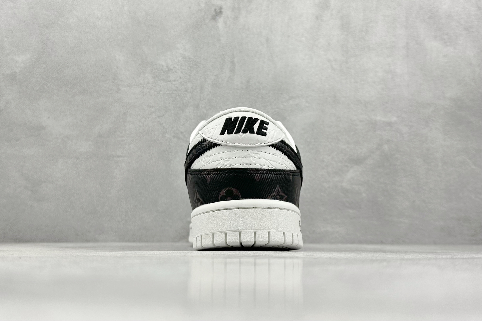 Louis Vuitton Nike Basic Shoes L-s