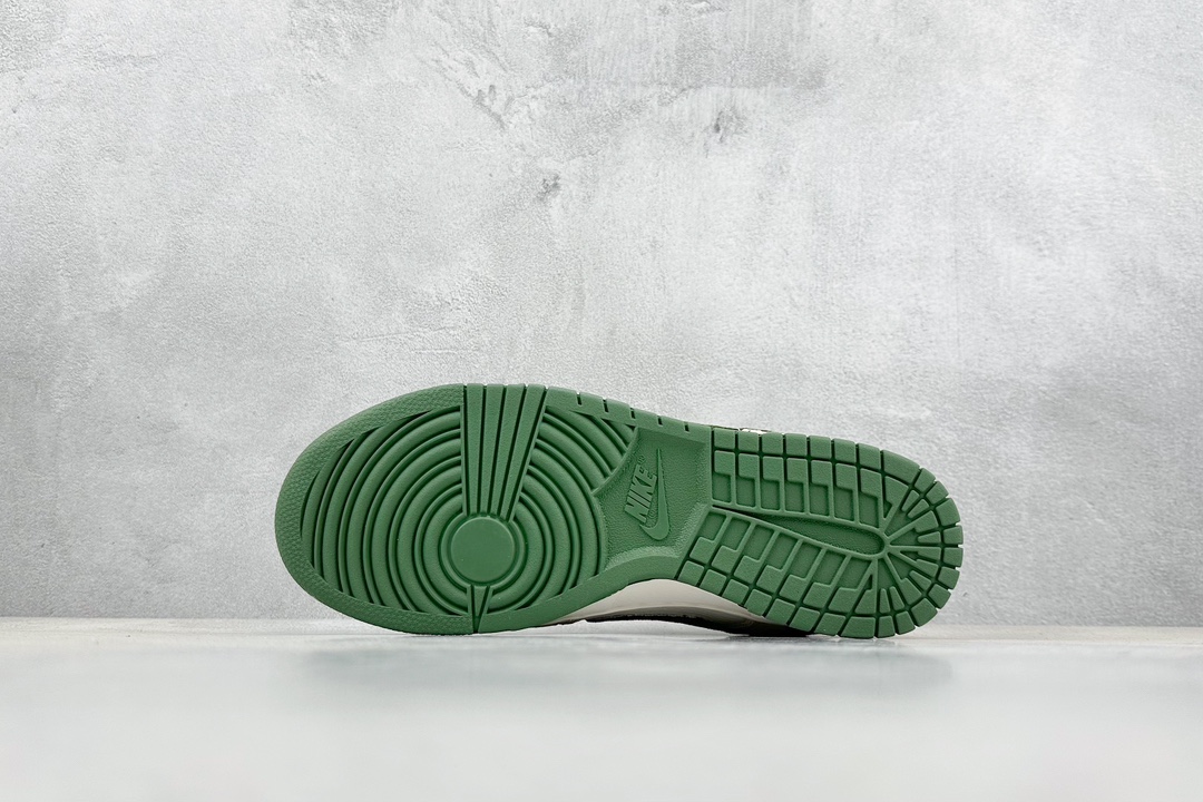 Nike Basic Shoes L-s