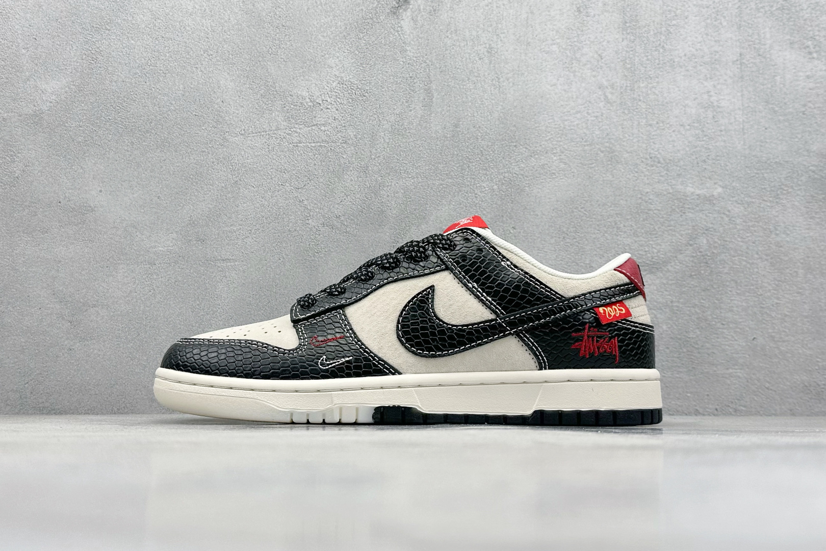 Nike Basic Shoes L-s