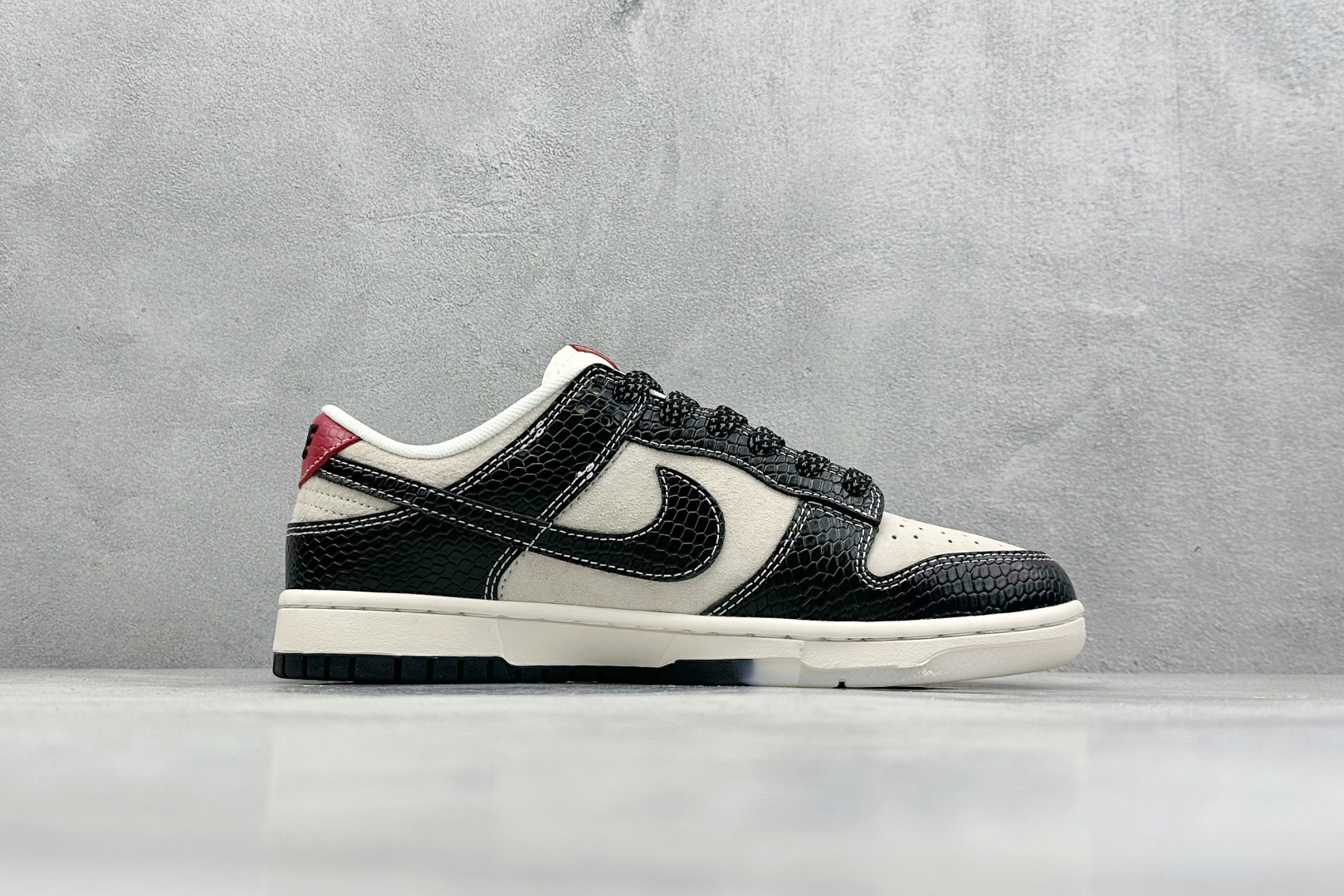 Nike Basic Shoes L-s