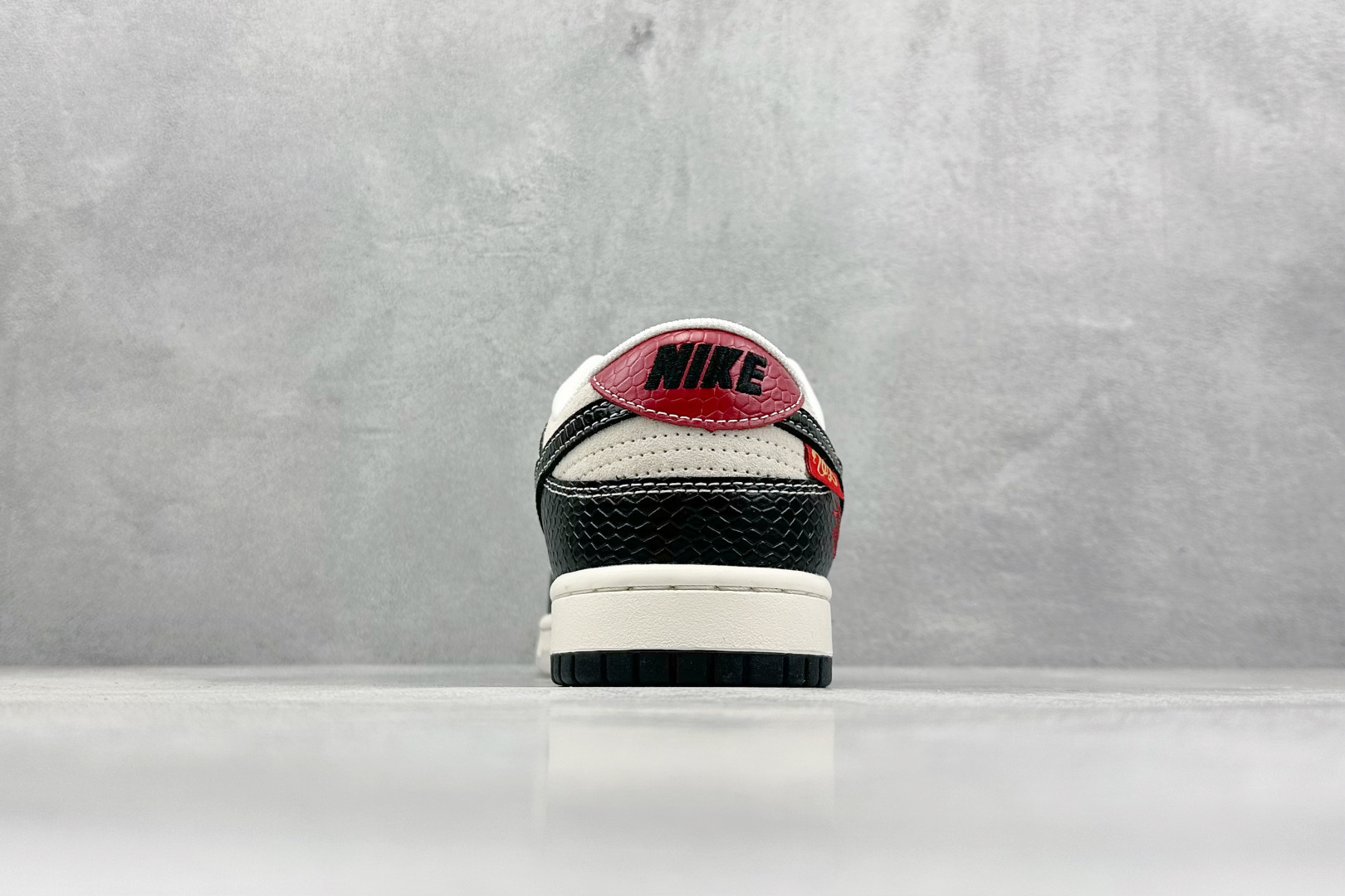 Nike Basic Shoes L-s