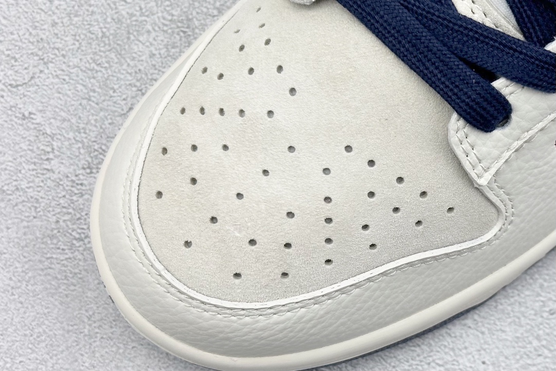 Nike Supreme Basic Shoes M-l-s