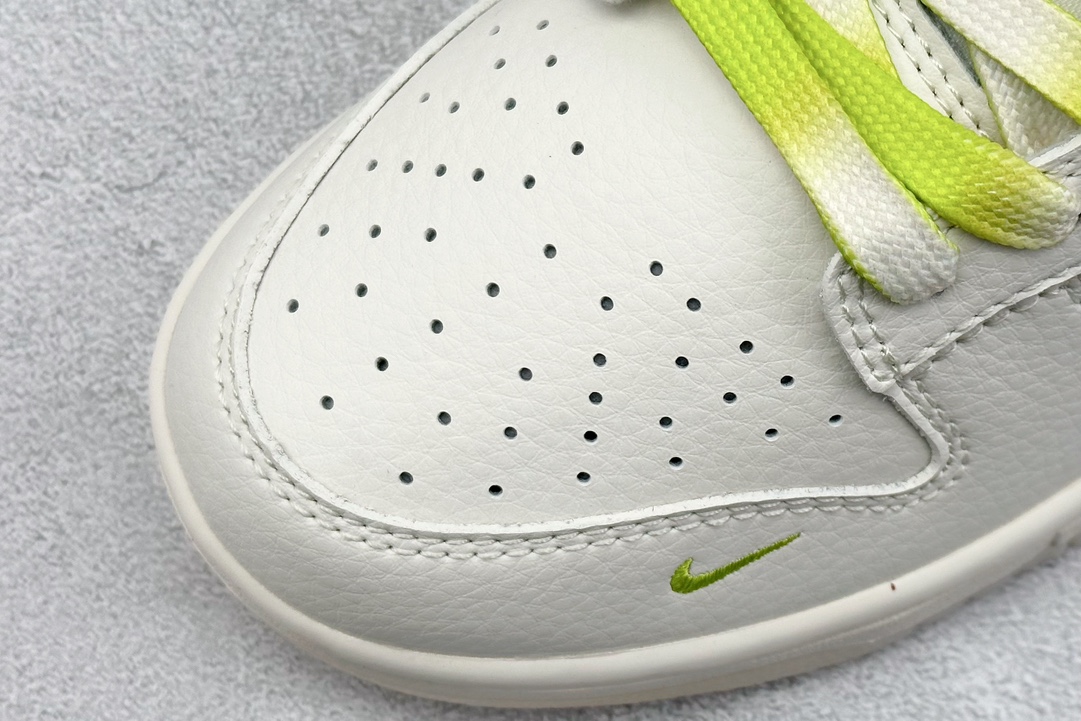 Nike Supreme Basic Shoes M-l-s