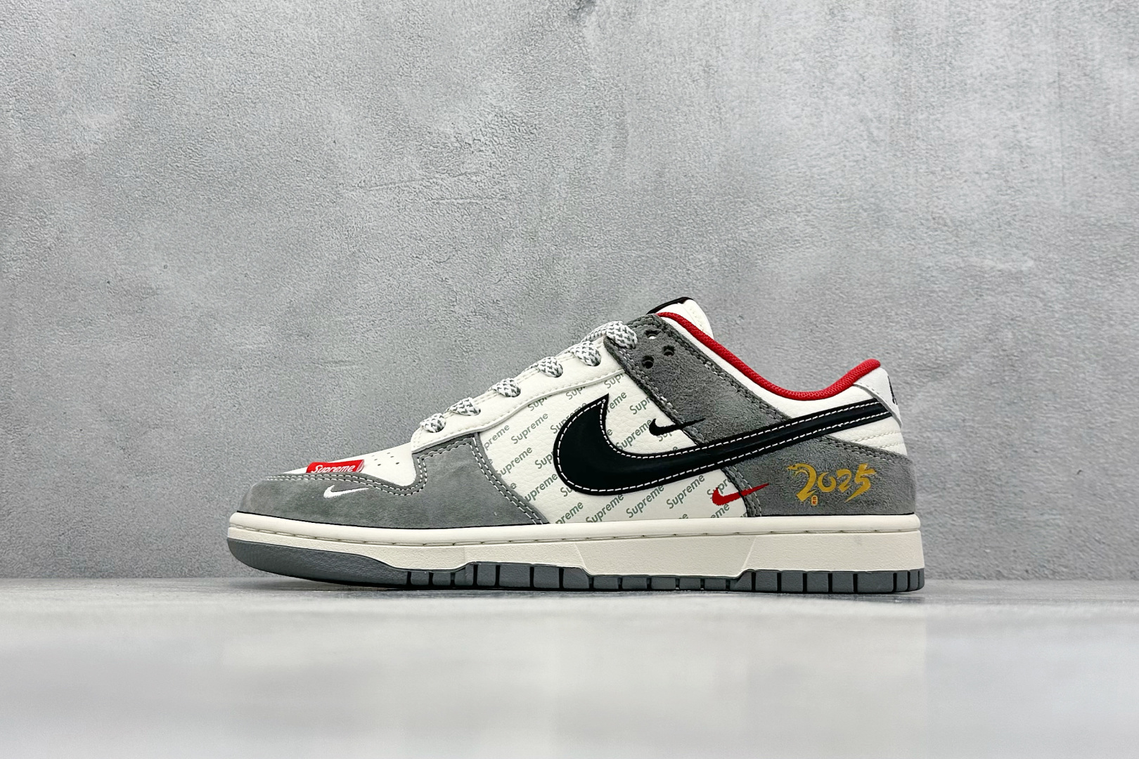 Nike Supreme Basic Shoes M-l-s