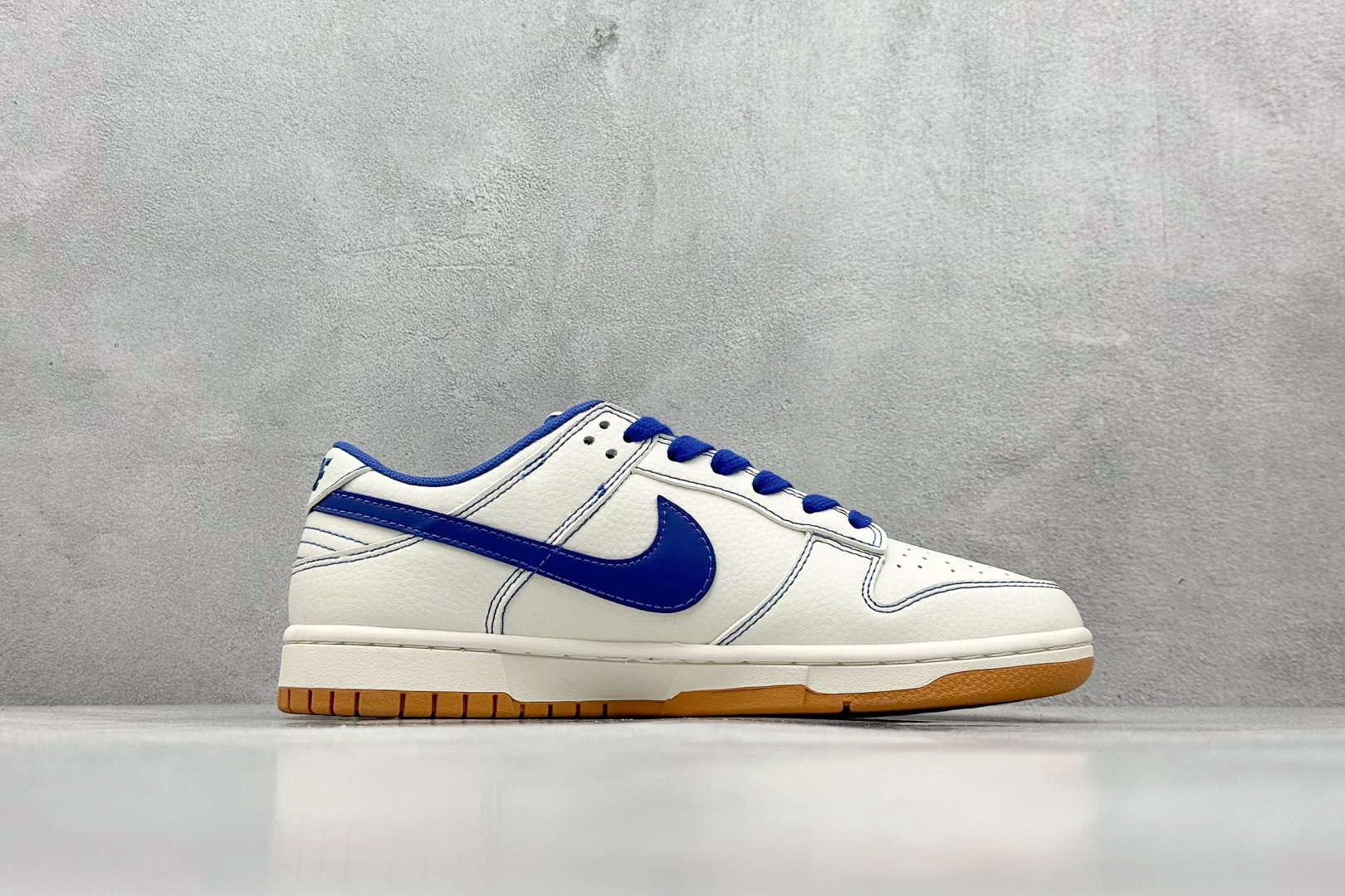 Nike Basic Shoes L-s