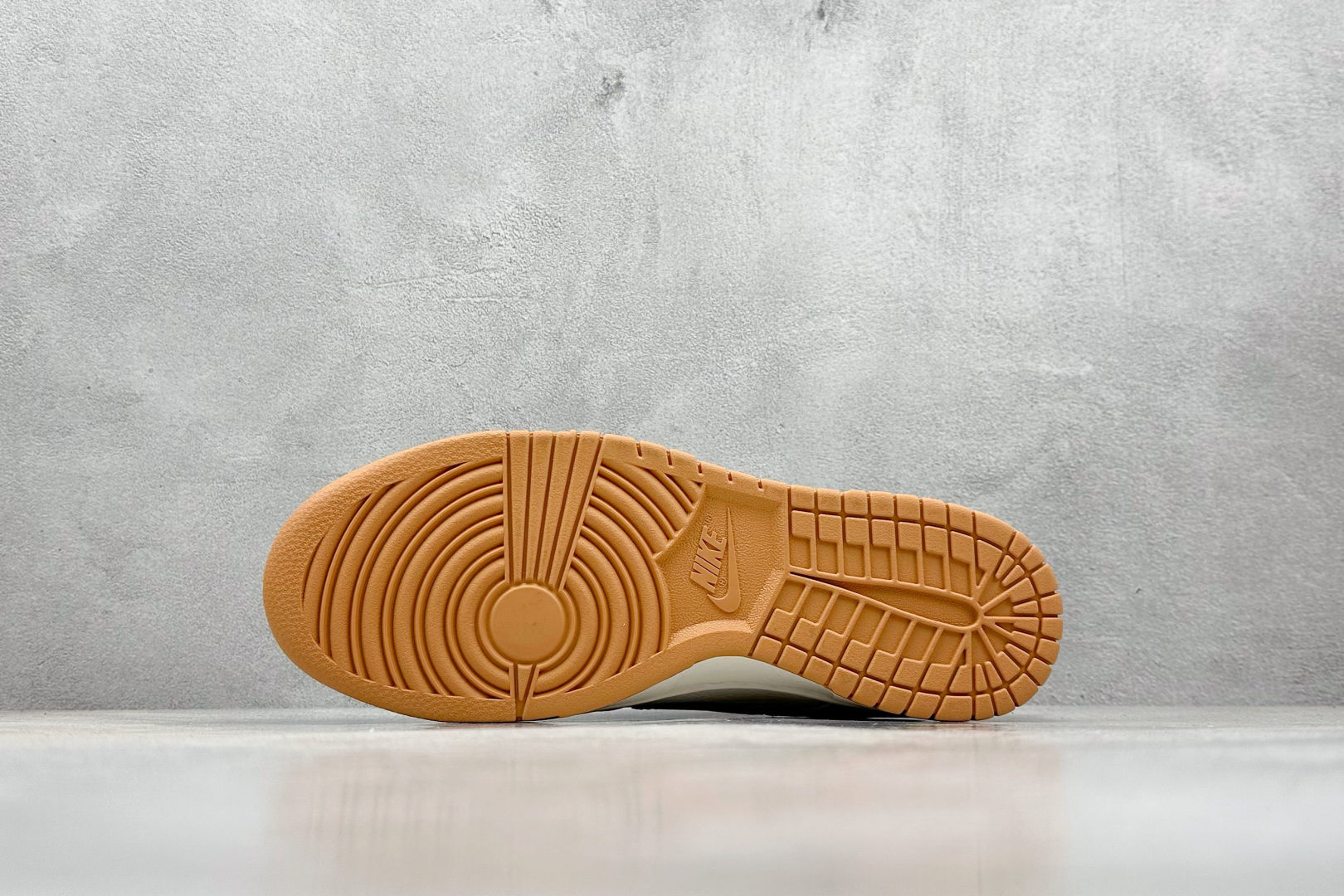 Nike Basic Shoes L-s