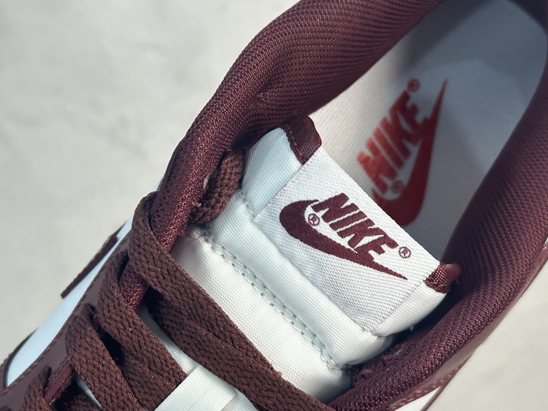 Nike Board Shoes L-s