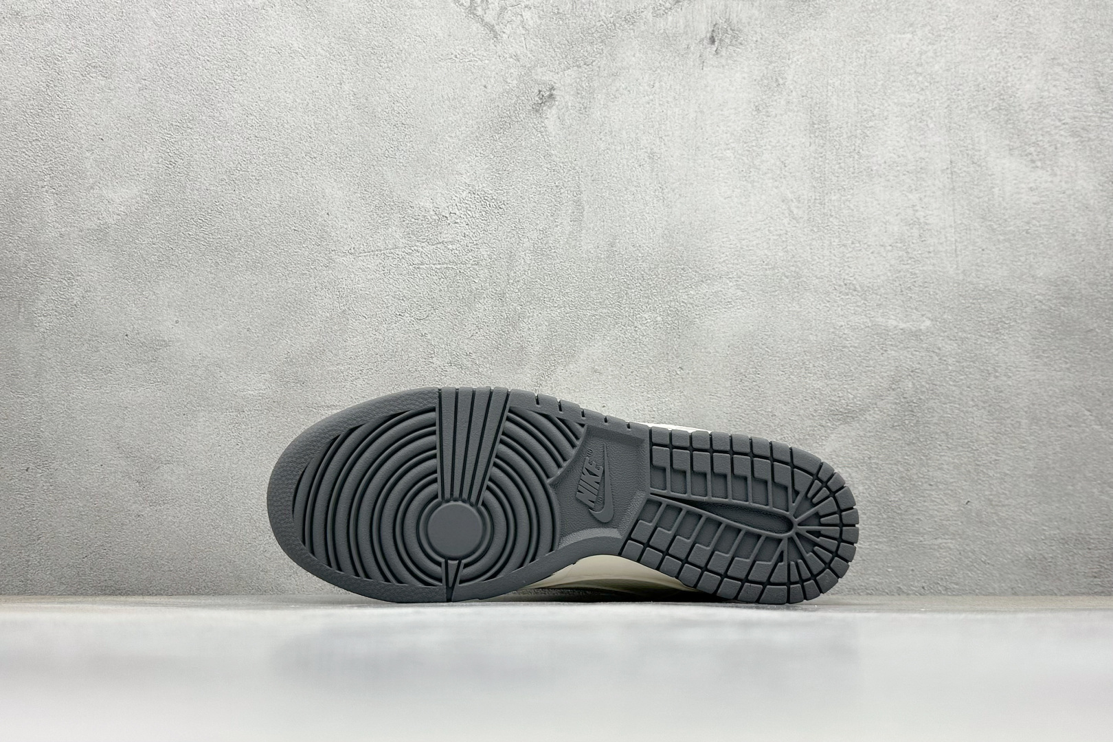 Nike Board Shoes L-s