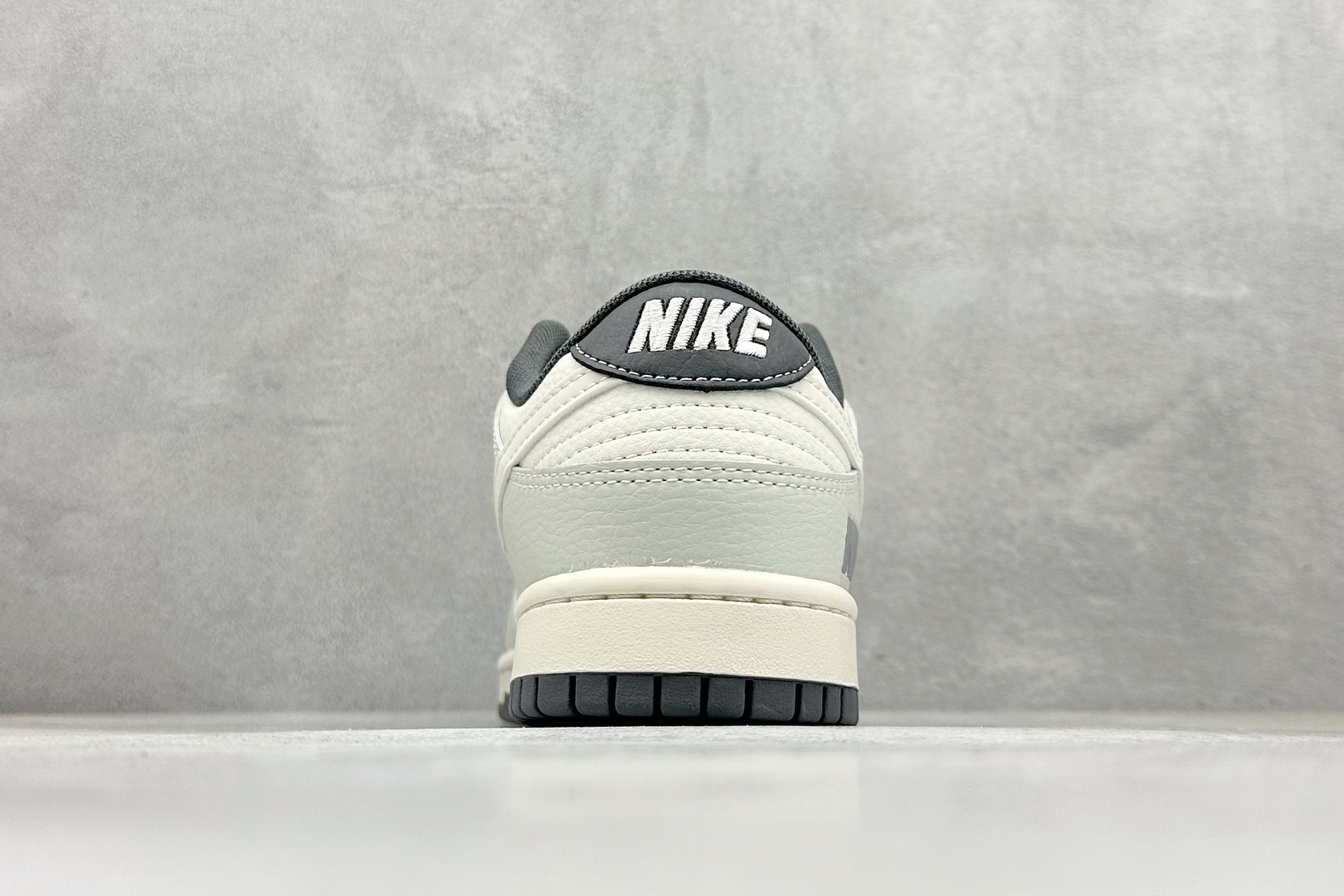 Nike Board Shoes L-s