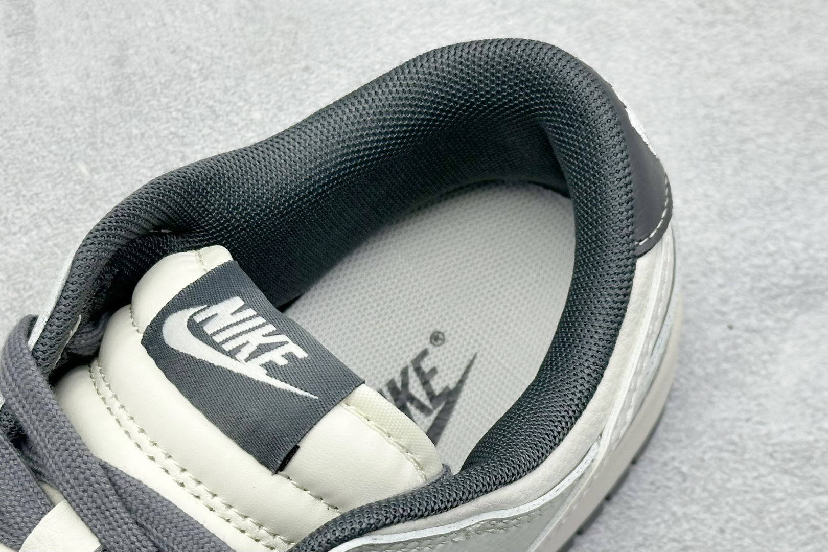 Nike Board Shoes L-s