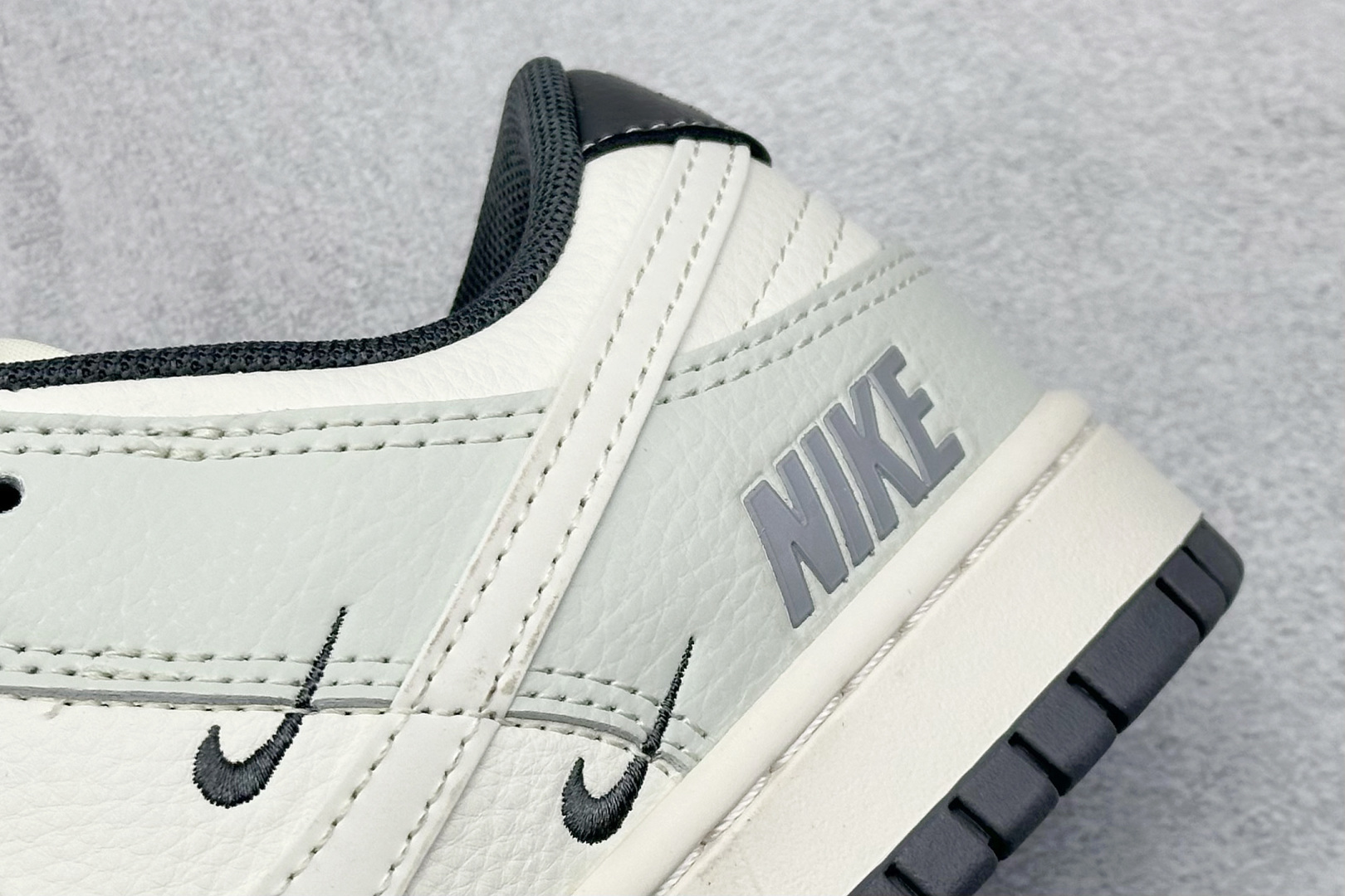 Nike Board Shoes L-s