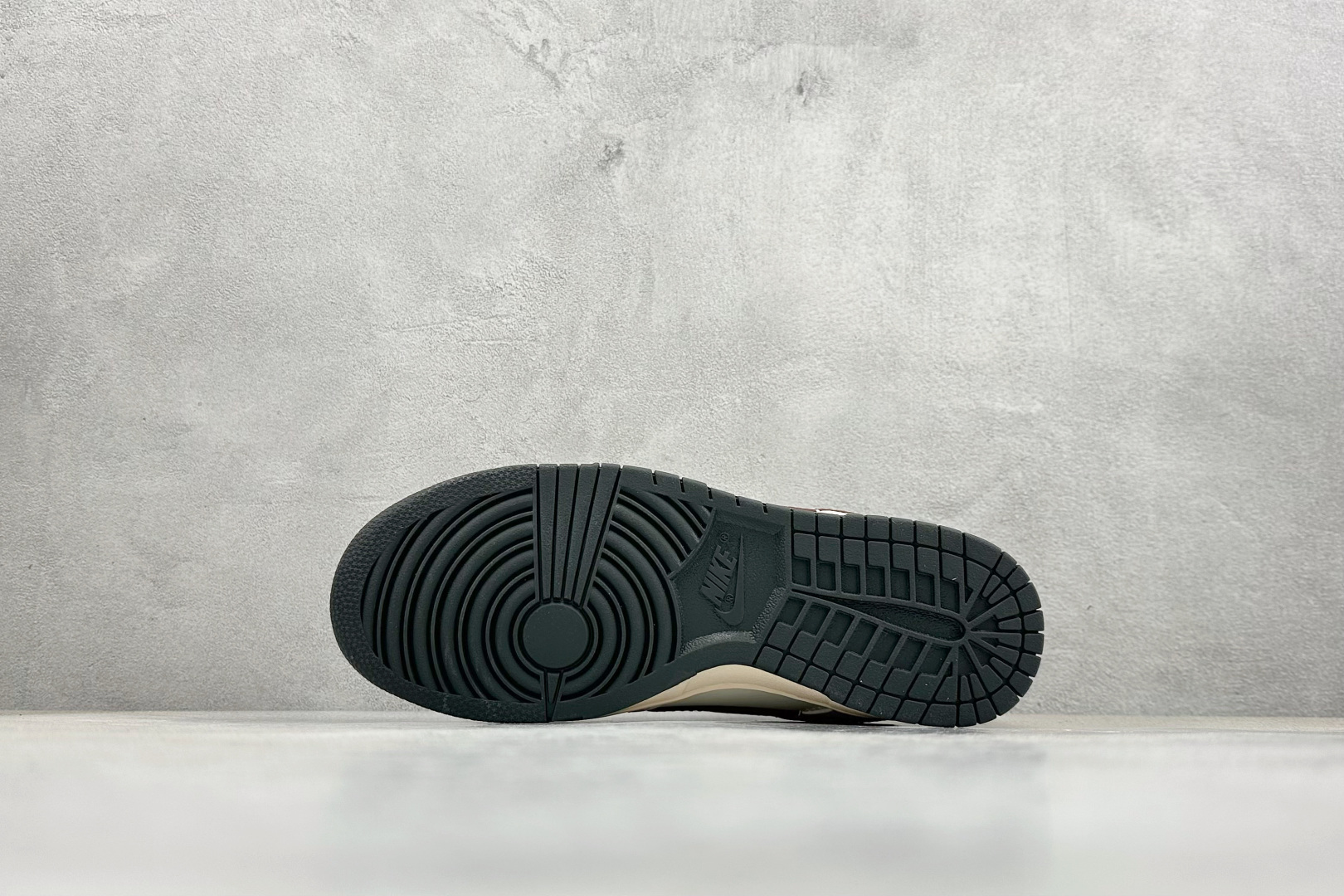 Nike Board Shoes M-l-s