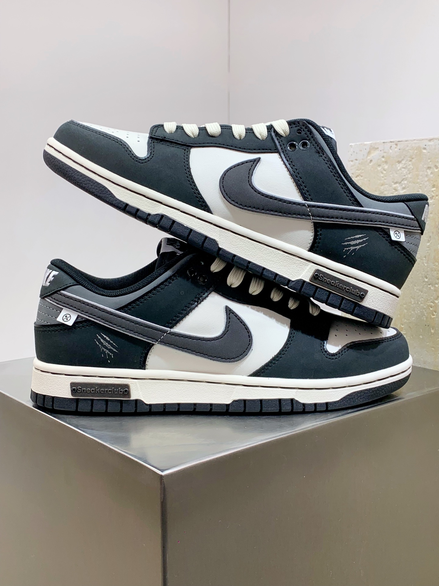 Nike Basic Shoes L-s