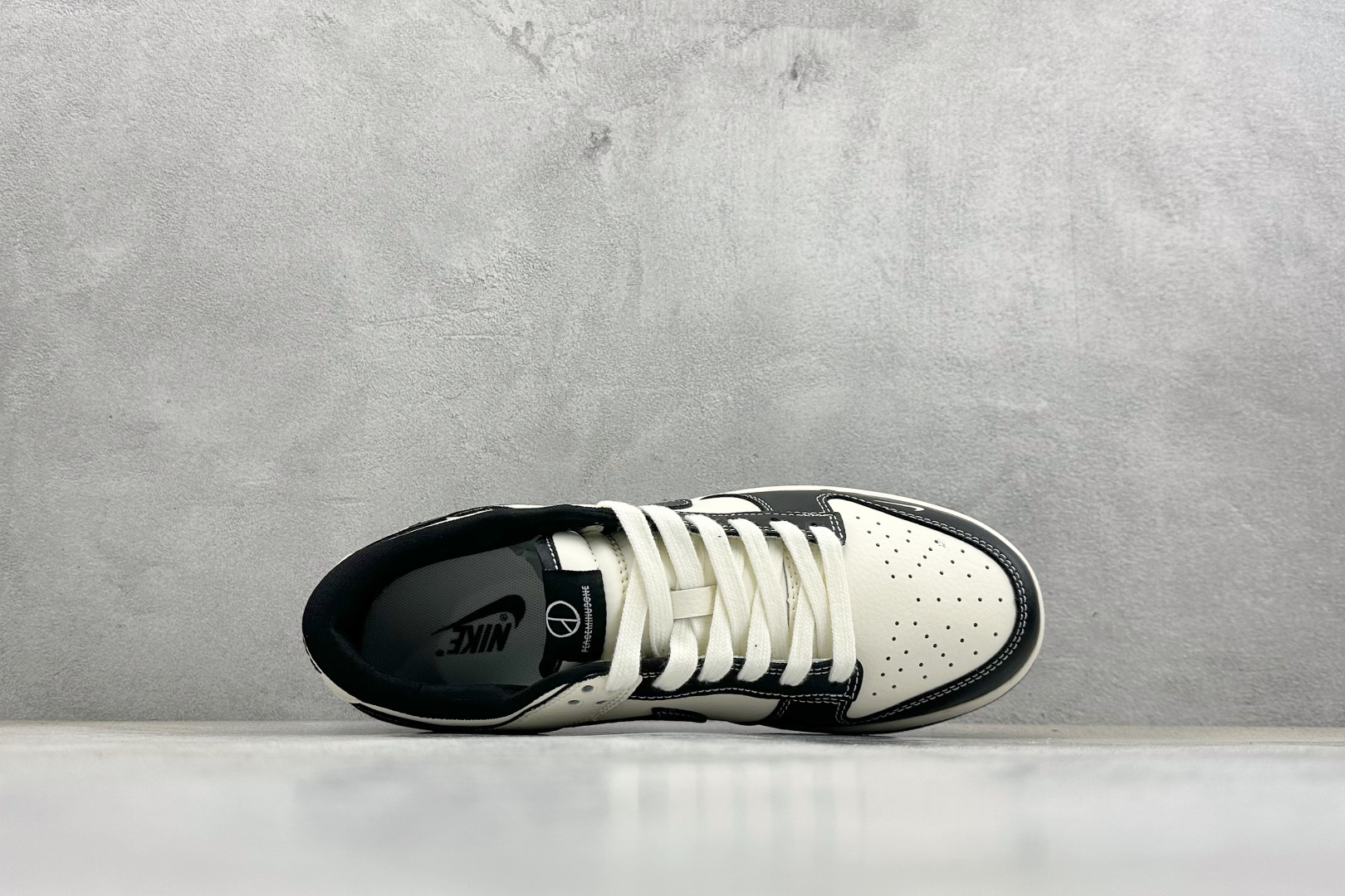 Nike Board Shoes L-s