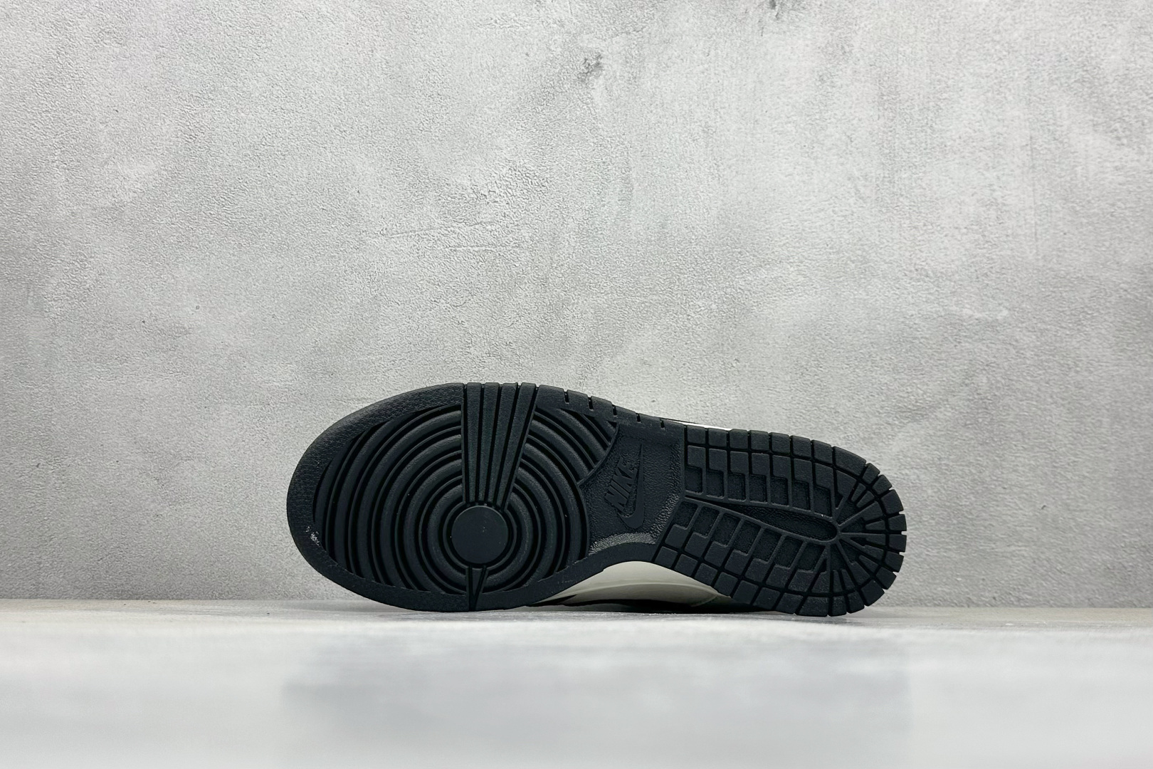 Nike Board Shoes L-s