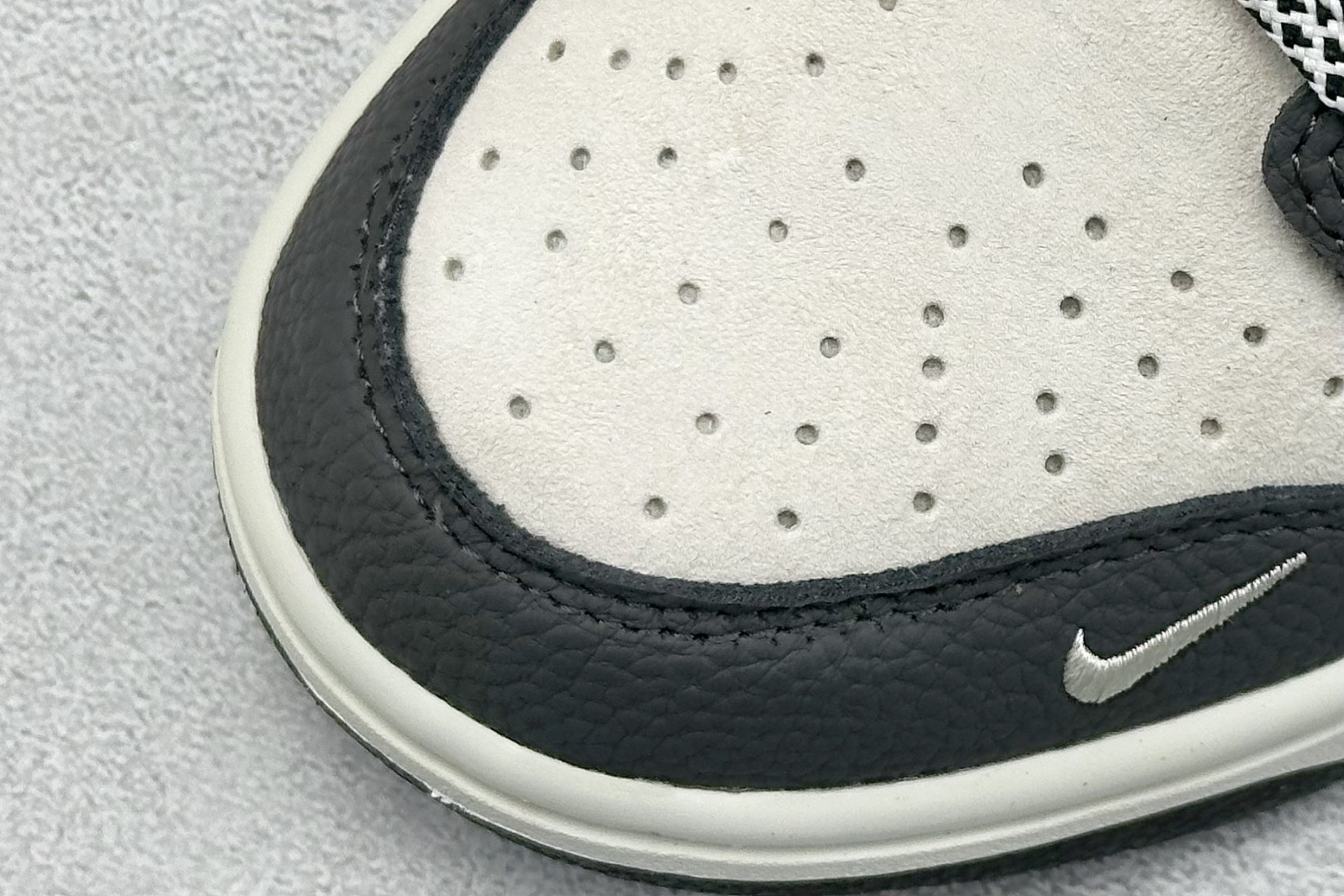 Nike Board Shoes L-s