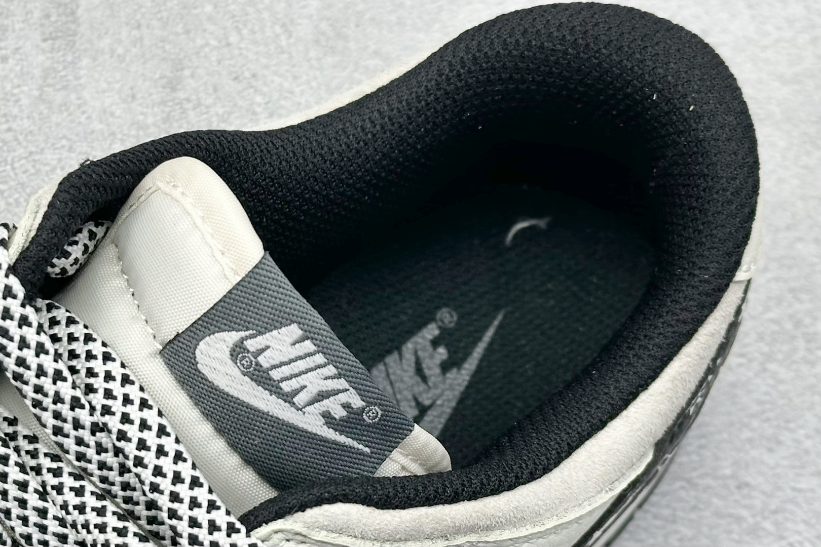 Nike Board Shoes L-s