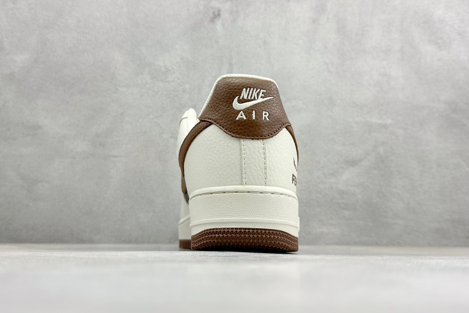 Fendi Board Shoes L-s