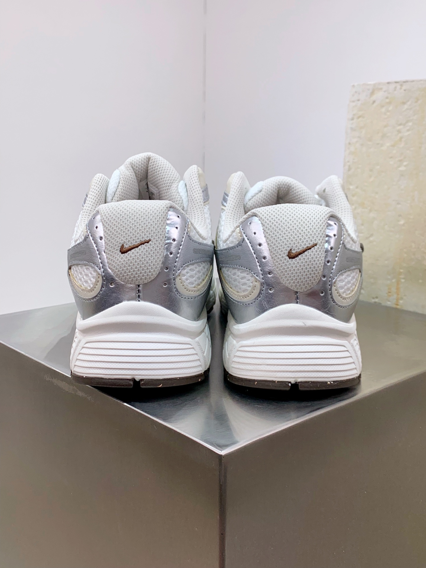 Nike Running Shoes S