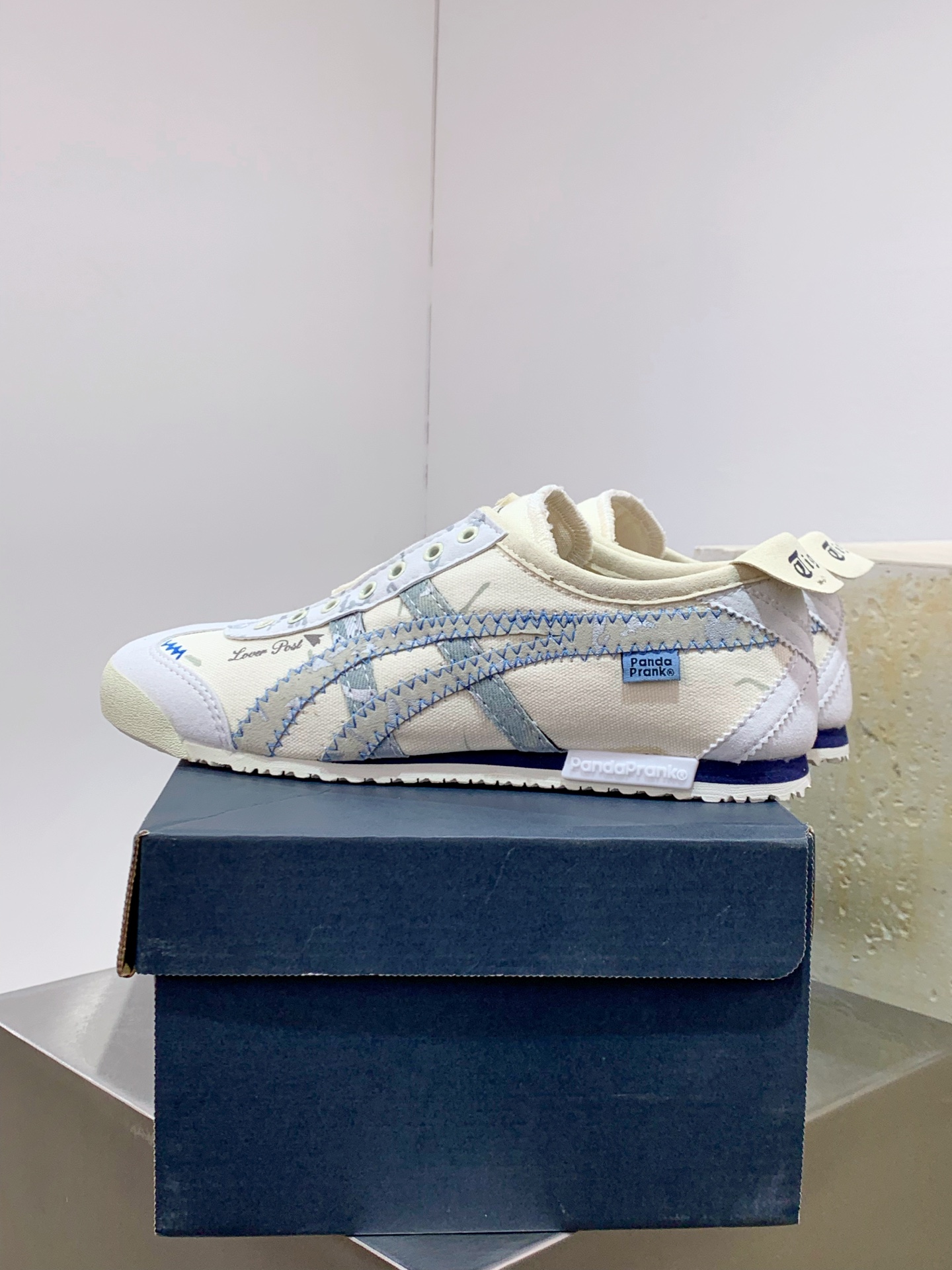 Asics Onitsuka Tiger Basic Shoes M-s