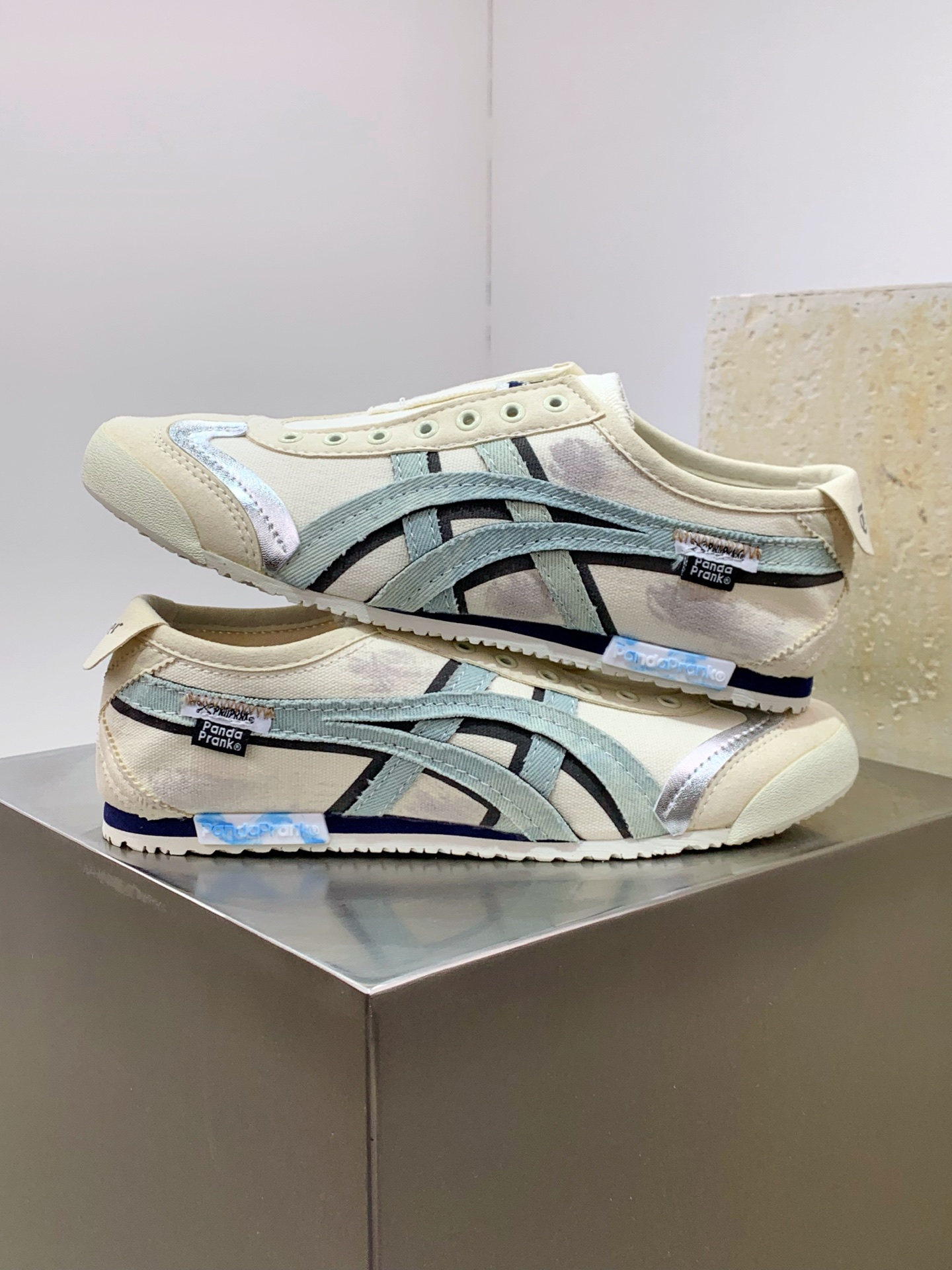 Asics Onitsuka Tiger Basic Shoes M-s