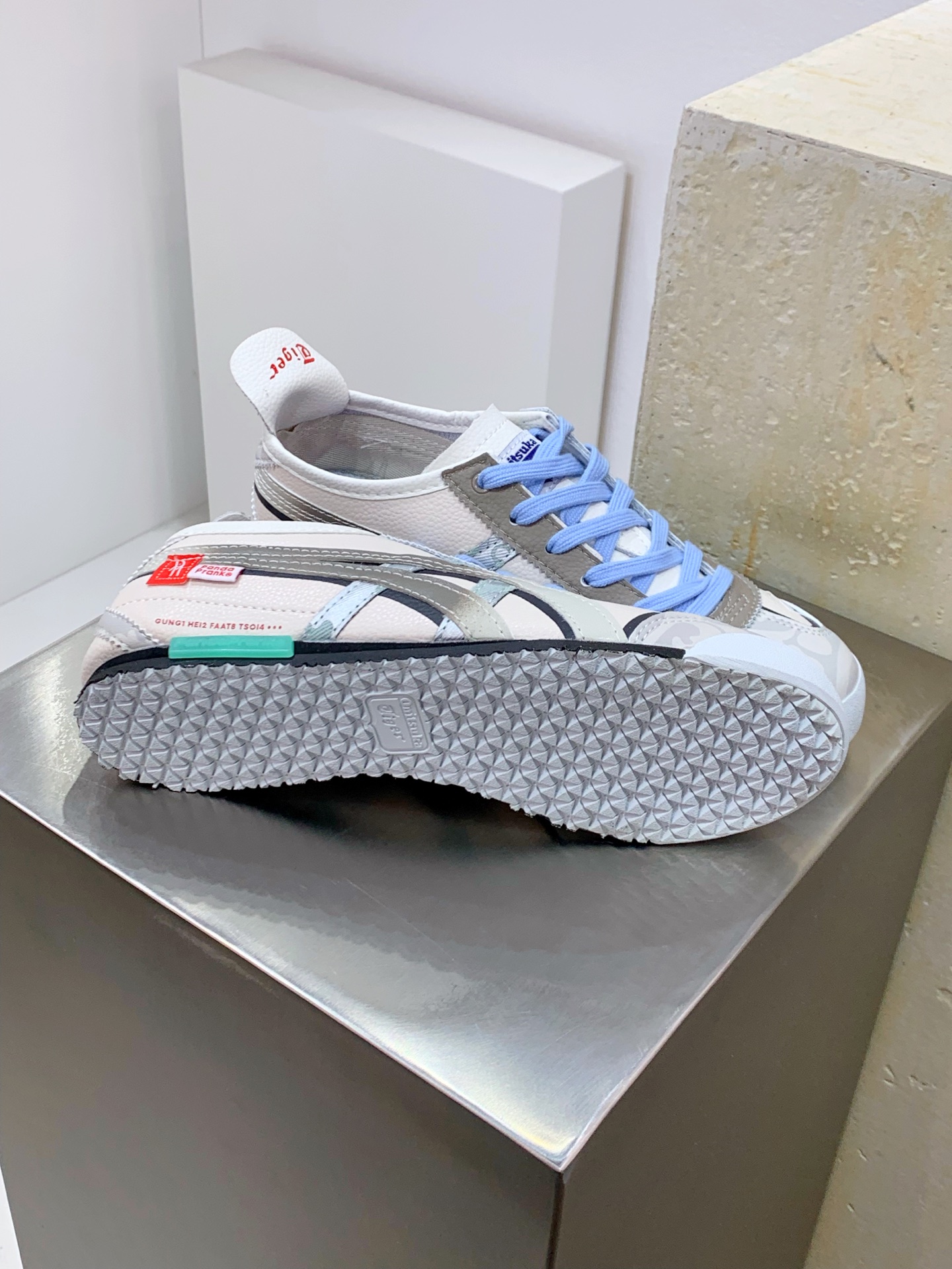 Asics Onitsuka Tiger Basic Shoes M-l-s