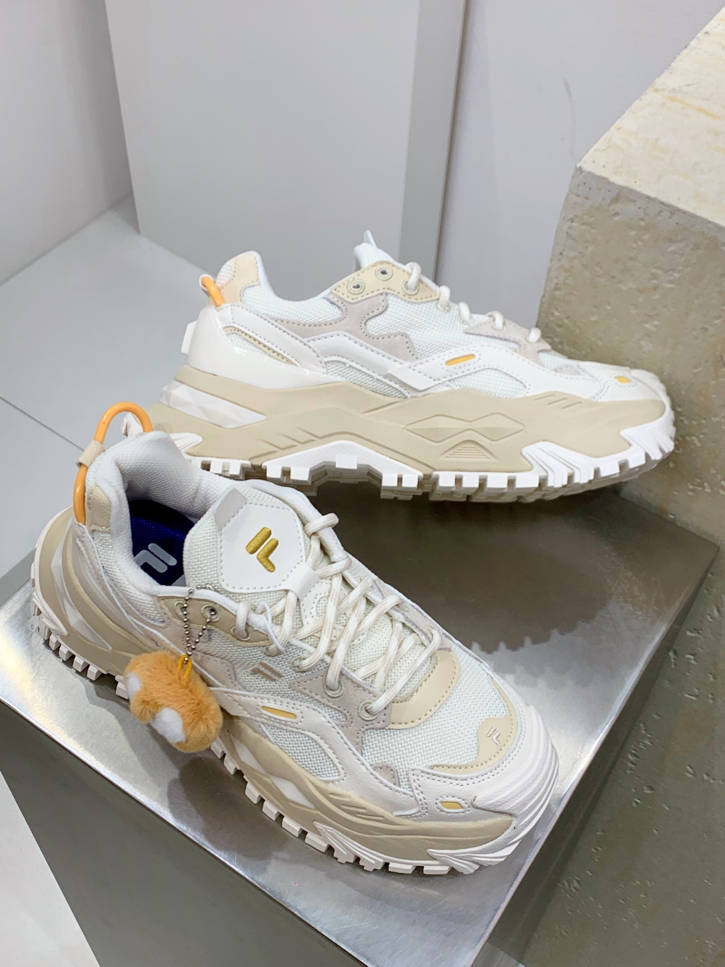 Female Basic Shoes L-s