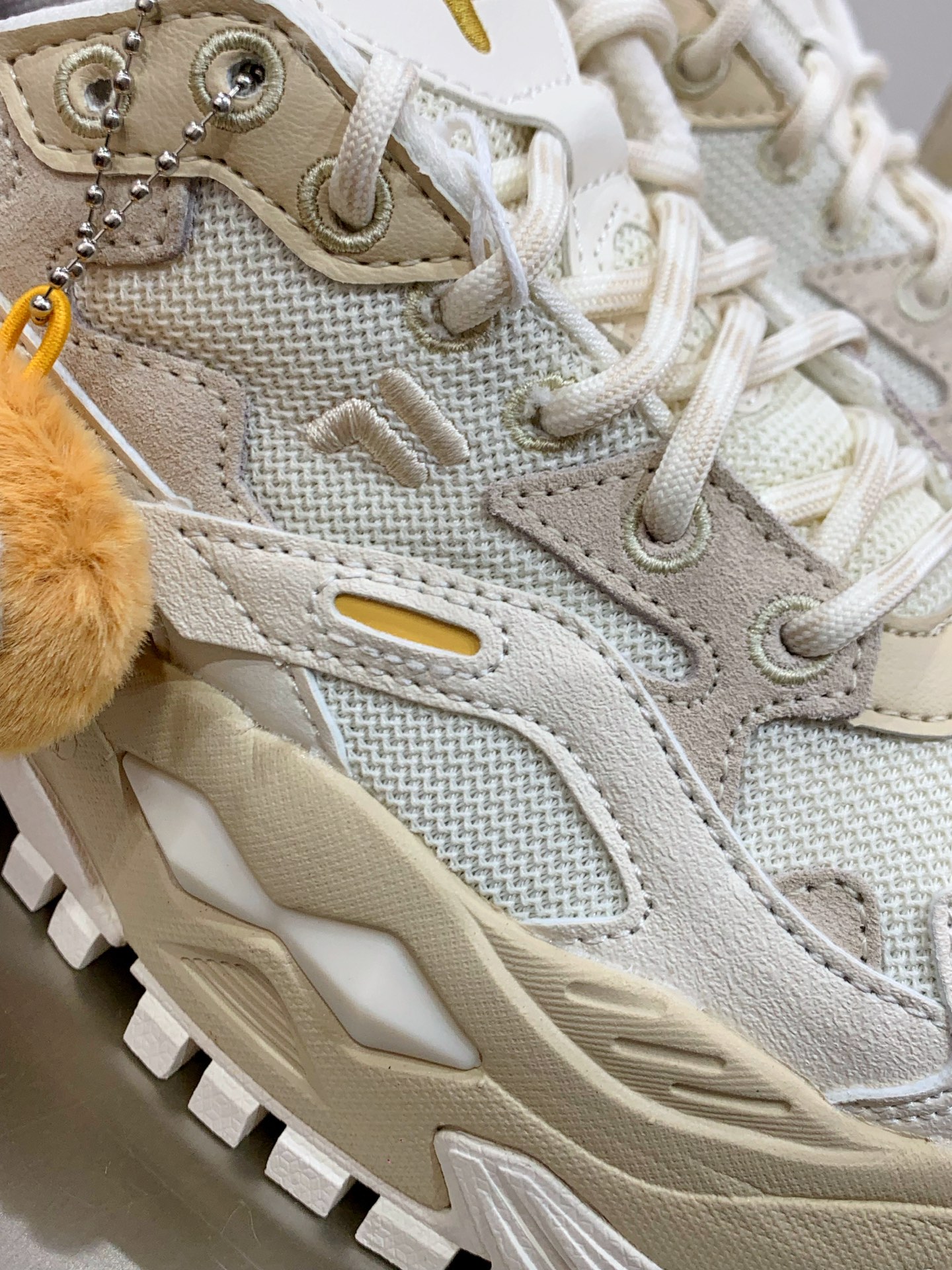 Female Basic Shoes L-s