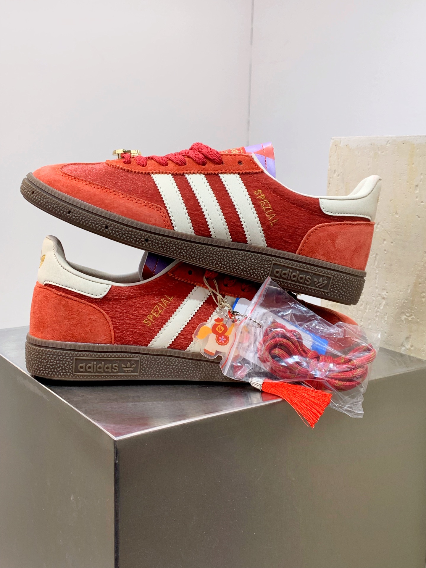 Adidas Board Shoes L-s