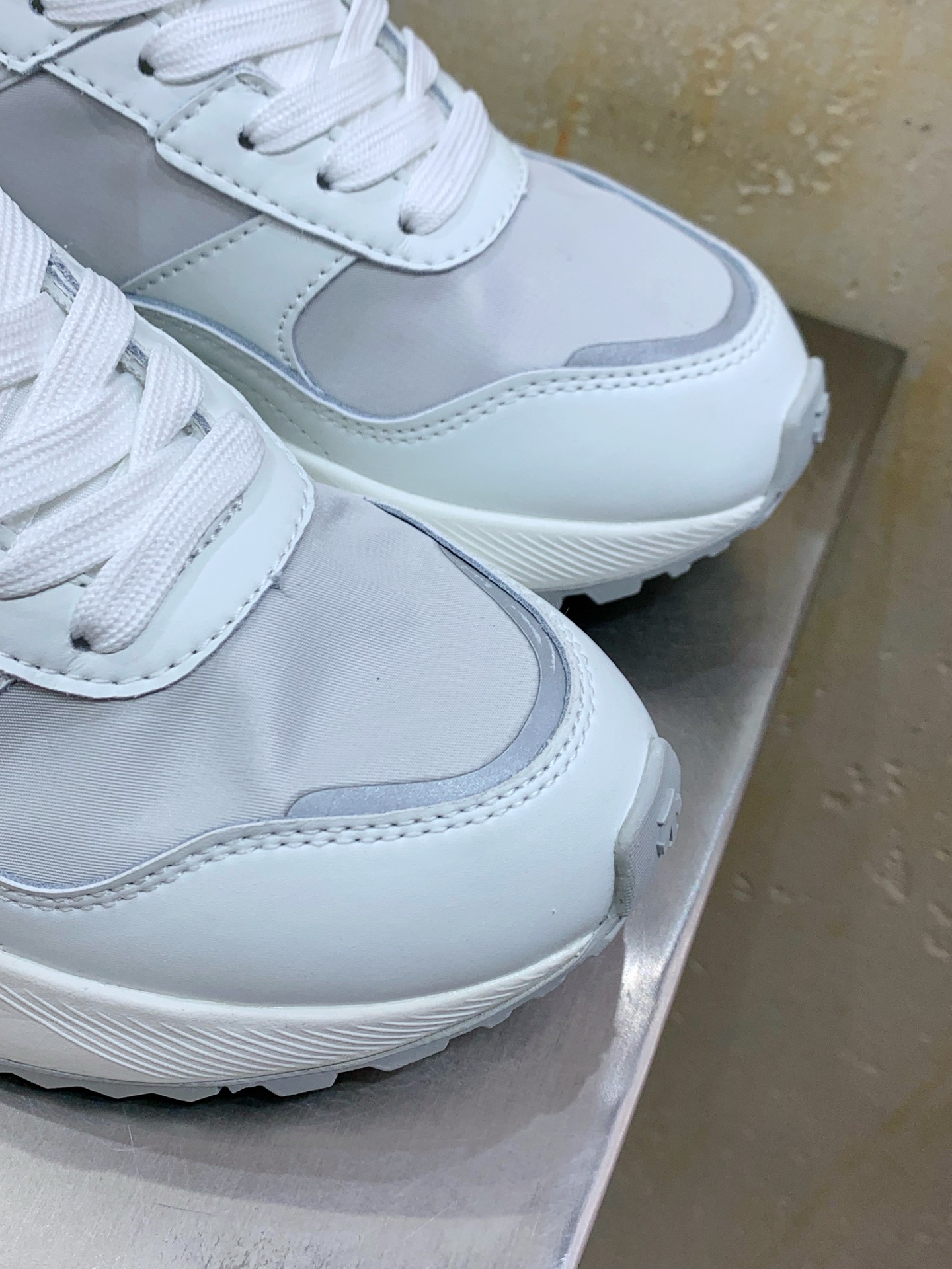 Descente Leather Shoes Cow Leather L-s