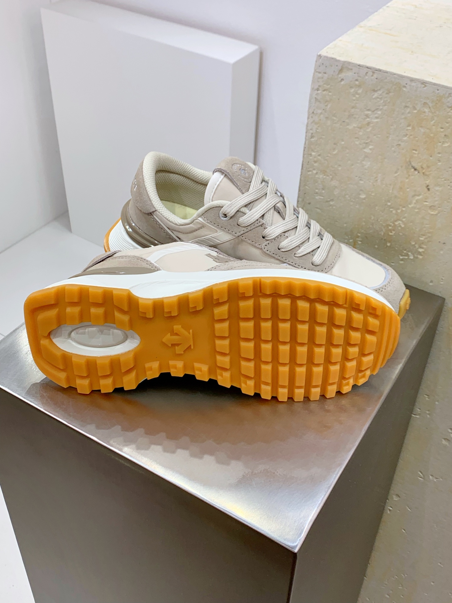 Descente Leather Shoes Cow Leather L-s