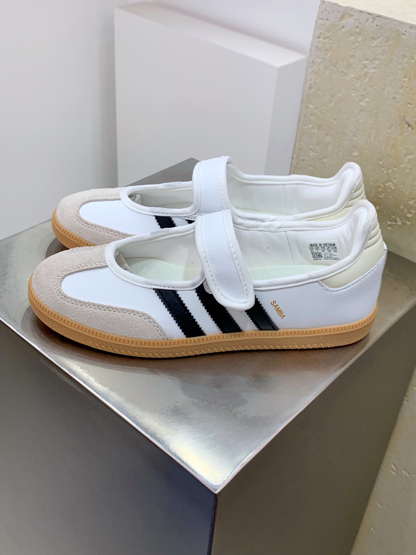 Adidas Board Shoes M-s
