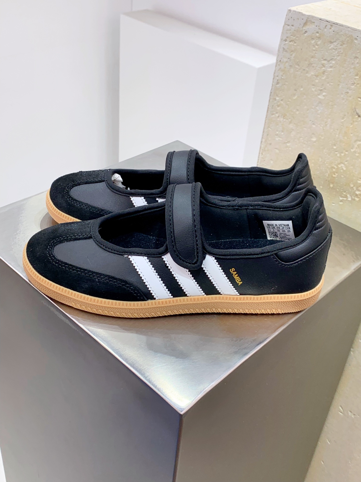 Adidas Board Shoes M-s