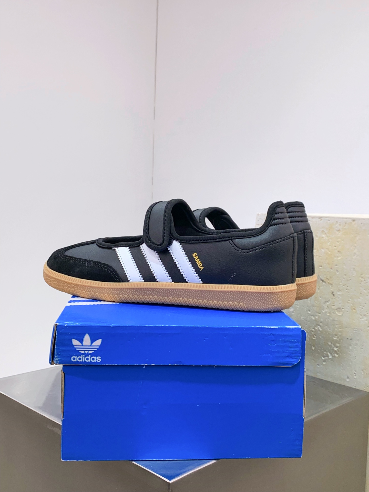 Adidas Board Shoes M-s