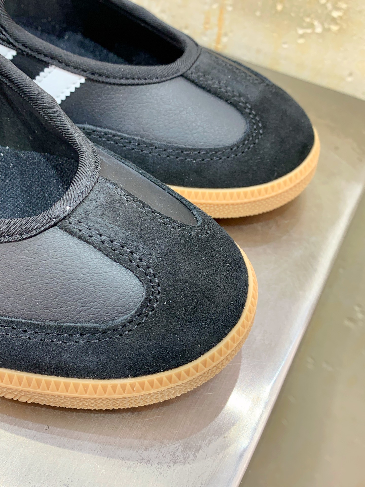 Adidas Board Shoes M-s