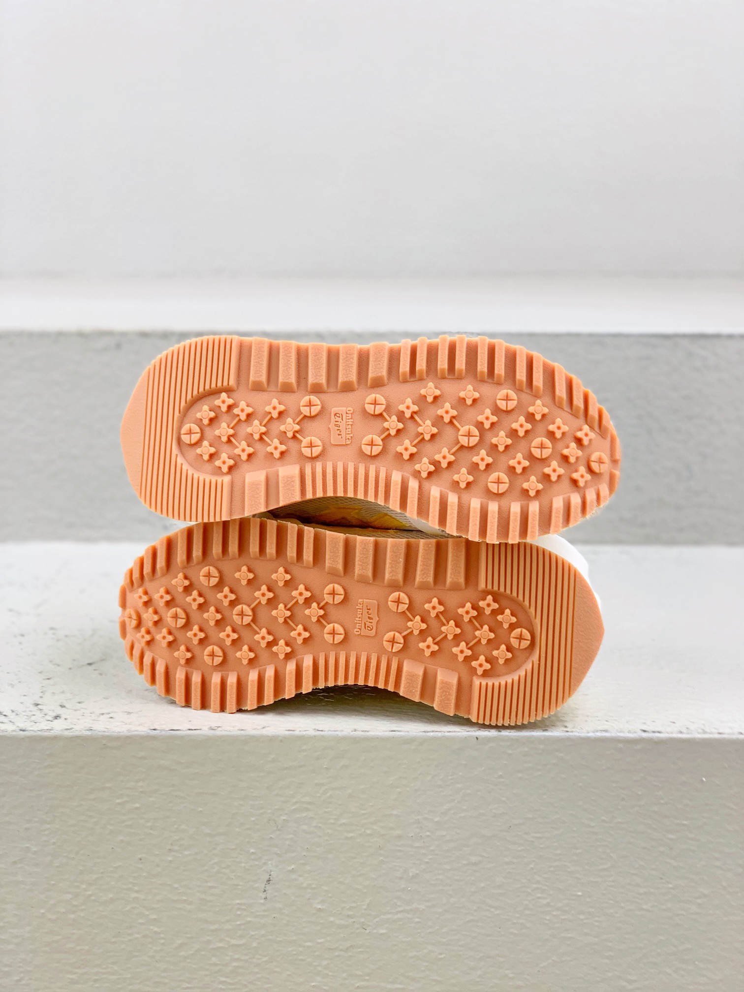 Asics Onitsuka Tiger Male Basic Shoes Breathable M-s