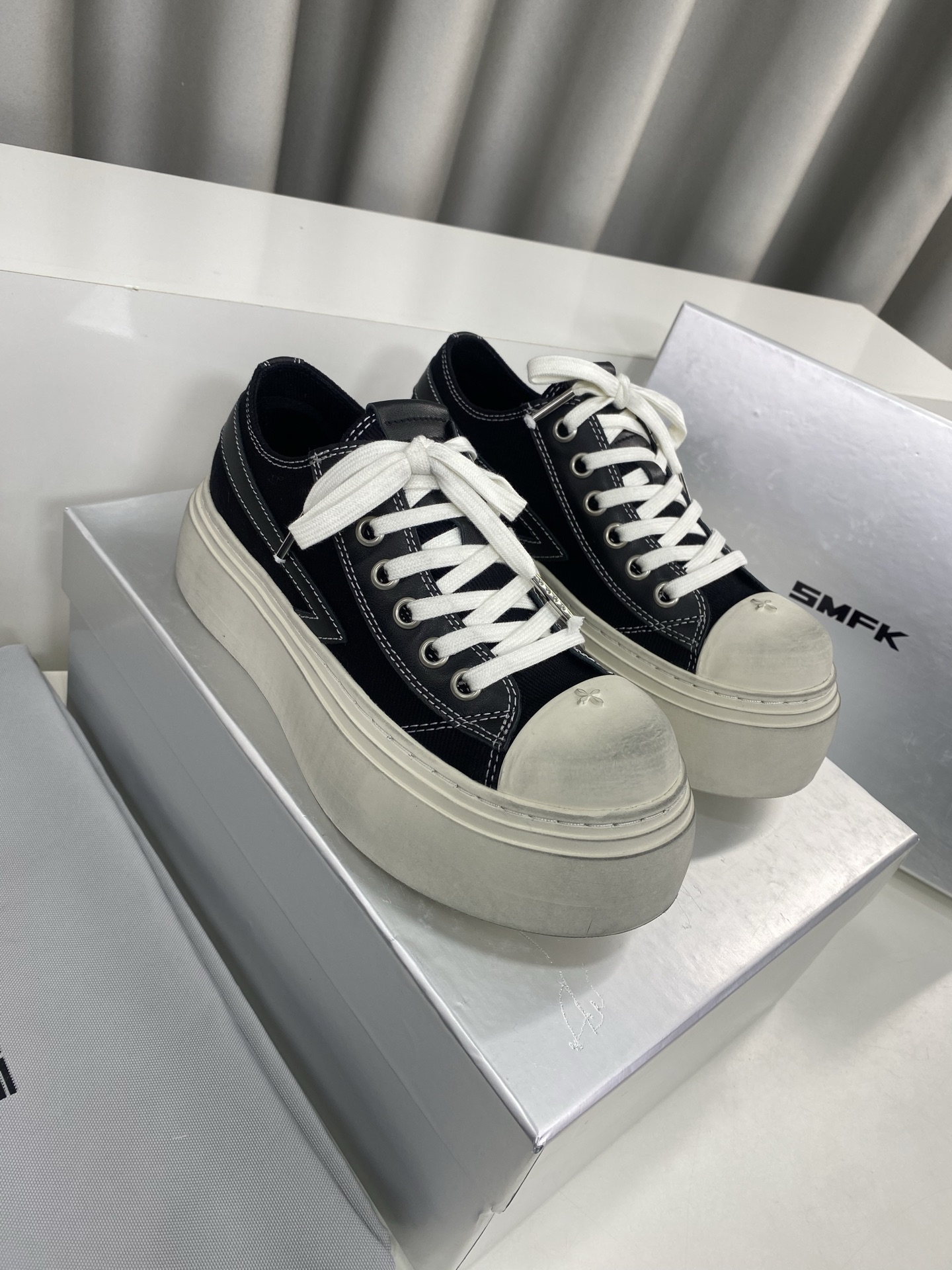 Female Basic Shoes Breathable M-s