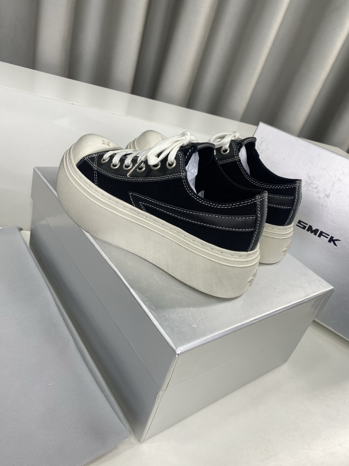 Female Basic Shoes Breathable M-s