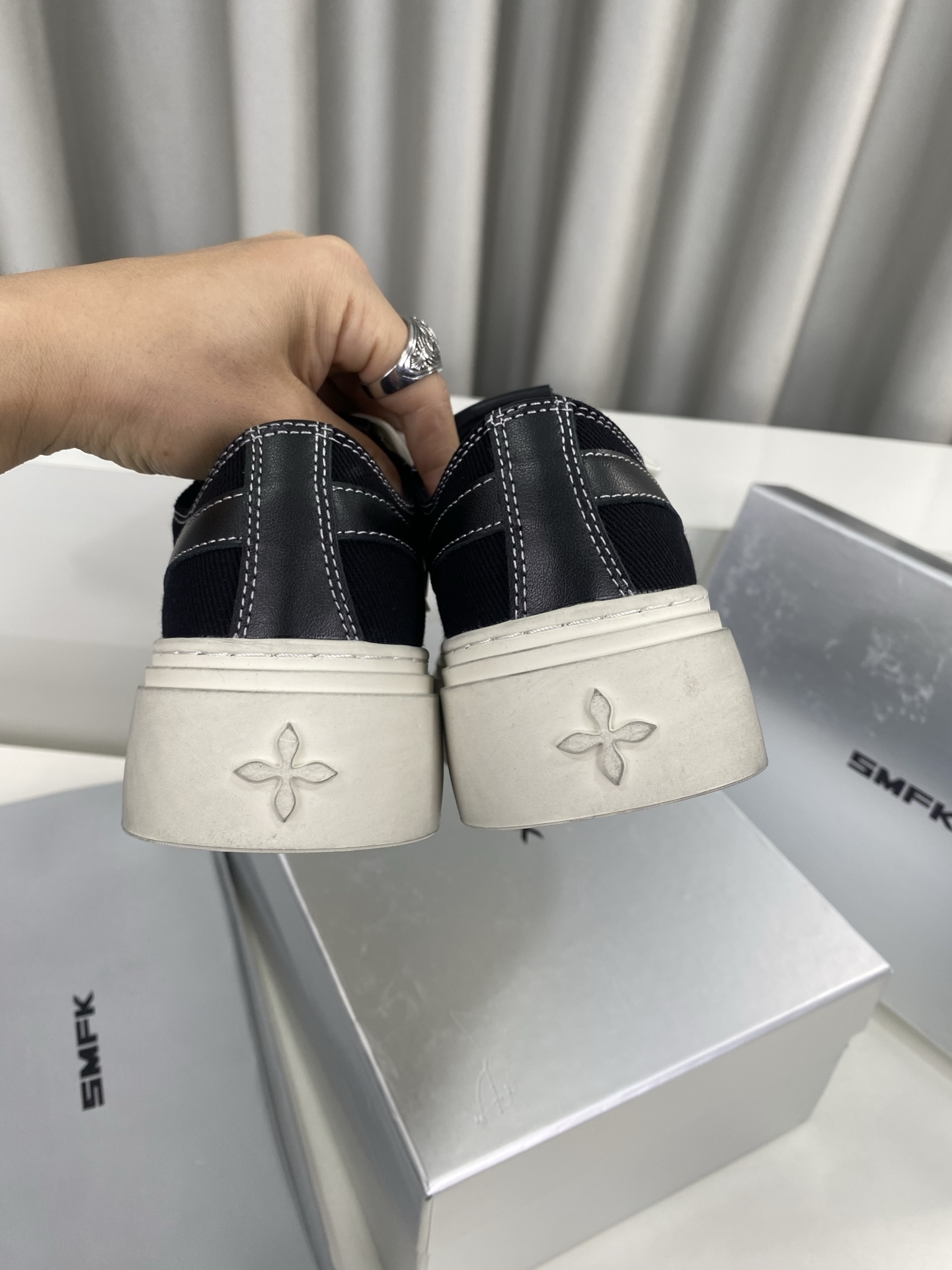 Female Basic Shoes Breathable M-s