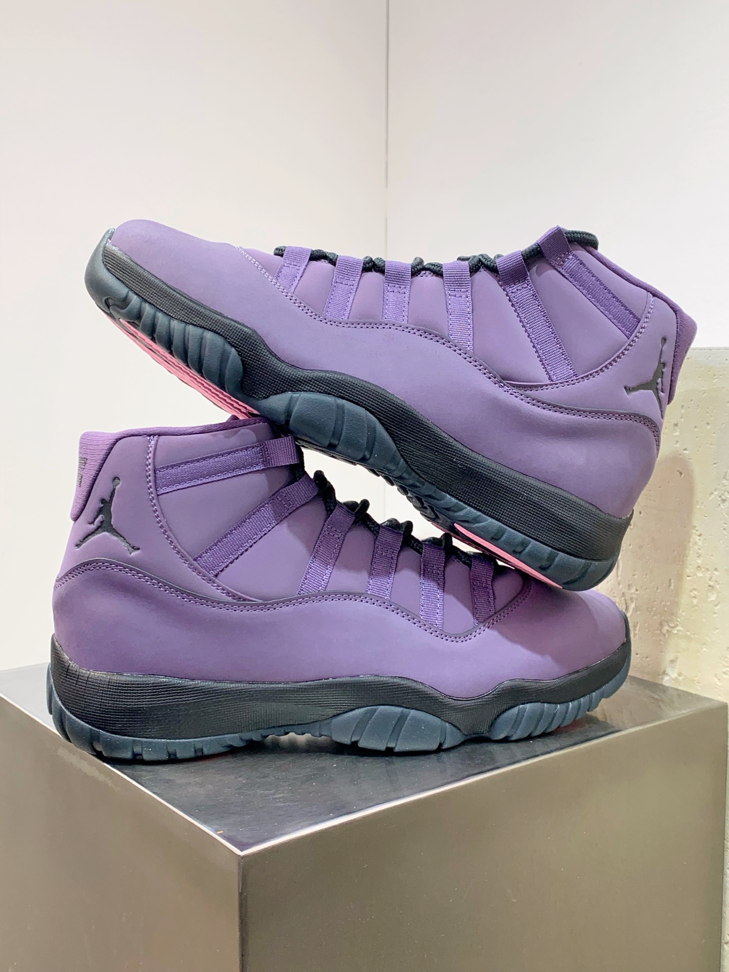 Jordan Nike Basic Shoes S