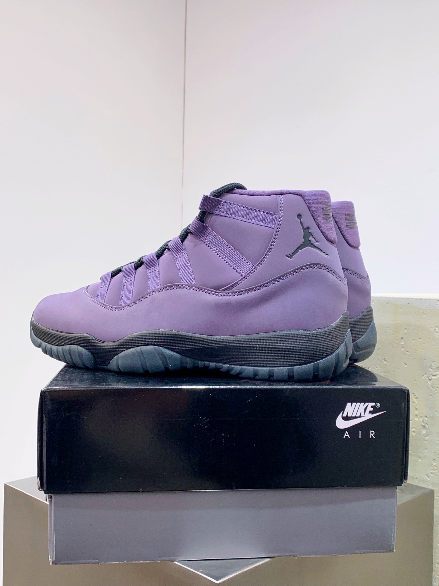 Jordan Nike Basic Shoes S