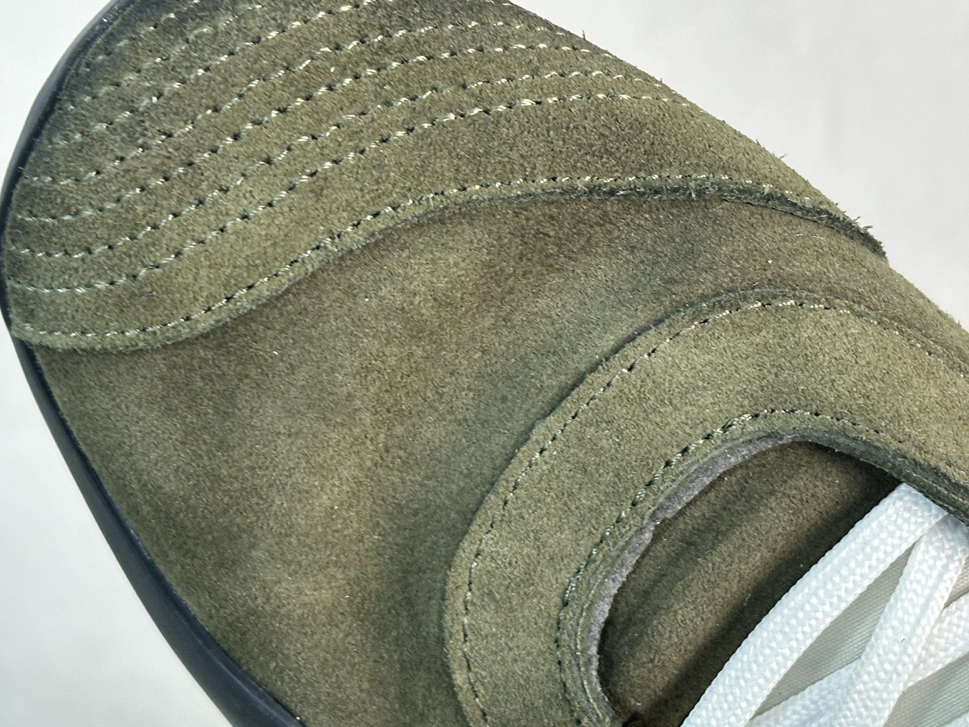 Adidas Basic Shoes Brown M-l-s