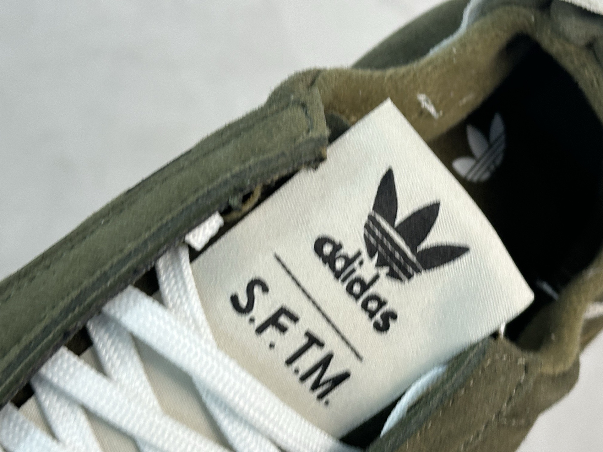 Adidas Basic Shoes Brown M-l-s