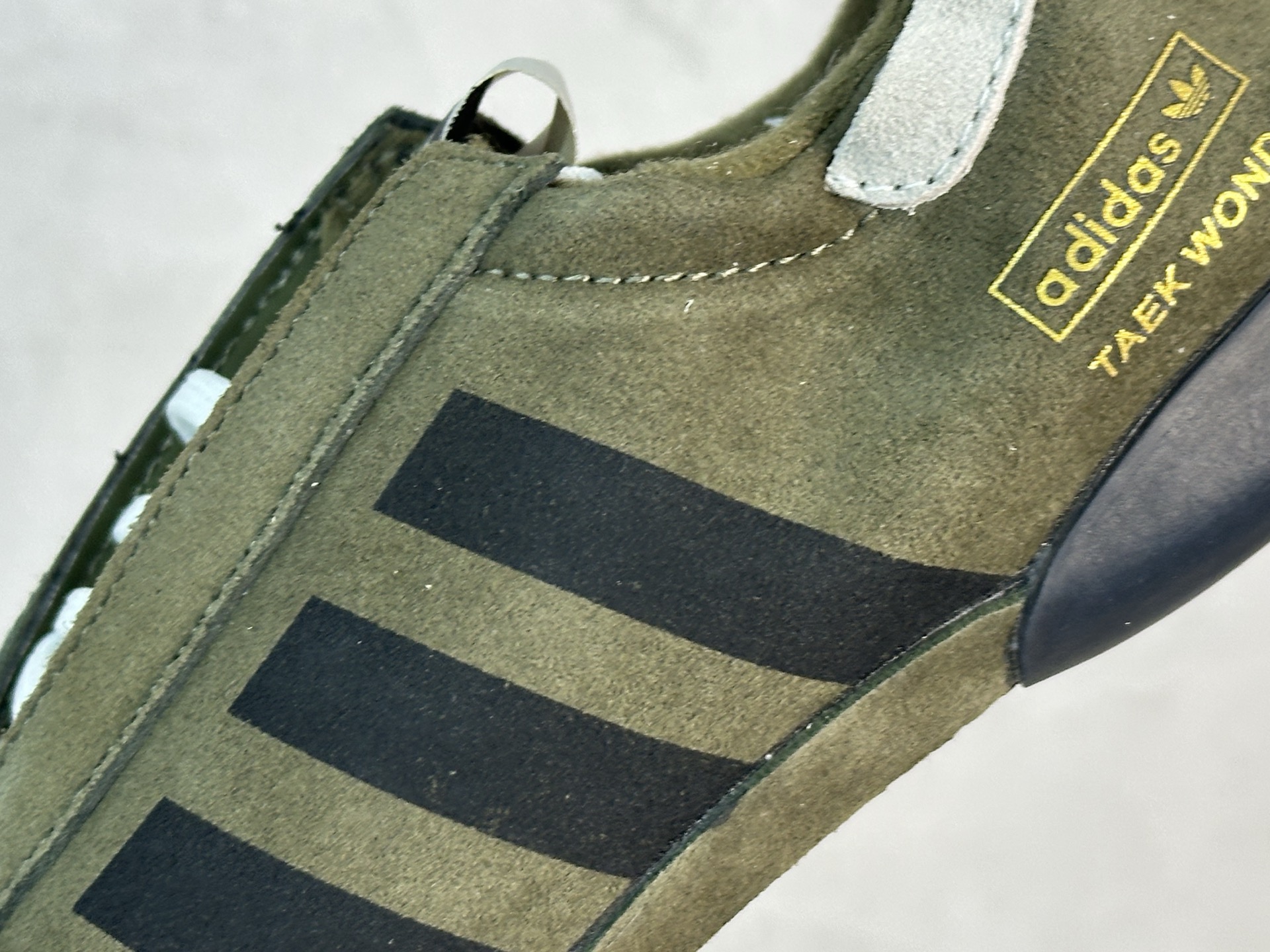 Adidas Basic Shoes Brown M-l-s